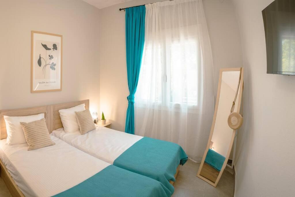 Вилла Sophia'S Coastal Retreat Коринос Экстерьер фото