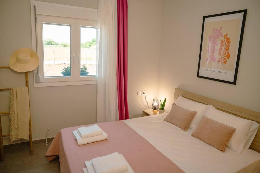 Вилла Sophia'S Coastal Retreat Коринос Экстерьер фото