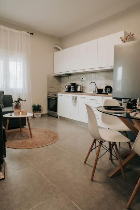 Вилла Sophia'S Coastal Retreat Коринос Экстерьер фото